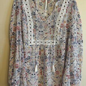 LC Lauren Conrad Floral Boho Peasant Blouse Crochet Trim Size M